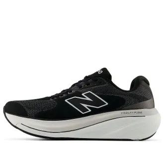New Balance Fresh Foam X 860 v15 Black White M8607GW