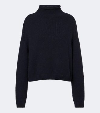 Khaite Dolcevita Marke in cashmere