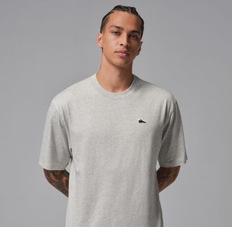Nike Jordan Mens Jordan Sneaker Patch T-Shirt in Grey | IF3107-050