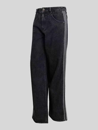 adidas Originals Wide Leg Jeans aus reiner Baumwolle mit Logo-Detail in Black, Gr&ouml;&szlig;e 30