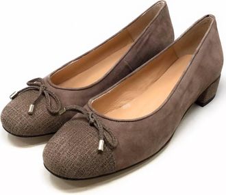 Andr&eacute; Assous Womens Vera Flat Sandal In Taupe