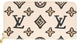 Louis Vuitton Cream Leather Long Wallet (Bi-Fold) (Pre-Owned)