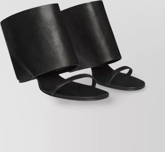 Courr&egrave;ges leather wedge sandals
