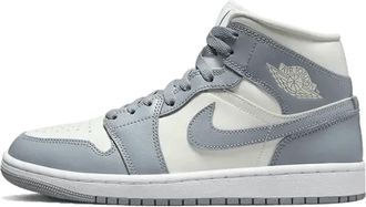 Nike Jordan Grijs Zeil Stealth Stijlvolle Sneakers - Heren - Fitnessschoenen - Grijs - 42 EU - Fitness