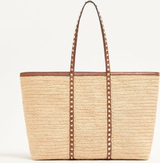 Valentino Garavani Valentino Garavani Rockstud raffia shopping bag. Wo
