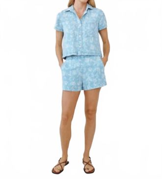 Bella Dahl Short Sleeve Pocket Button Down Shirt In Vintage Fleur