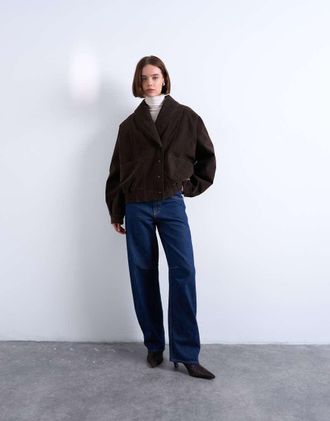 Topshop Giacca bomber oversize in camoscio sintetico cioccolato con scollo sciallato-Marrone