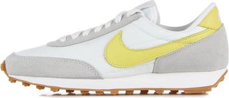 Nike Low-Top Sneaker Summit - Dames - Fitnessschoenen - Wit - 36 1/2 EU - Nylon - Fitness