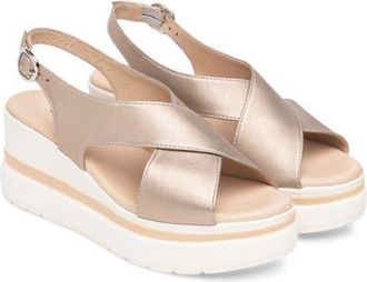 Nero Giardini Slingback Platform Sandal in Champagne at Nordstrom, Size 11Us