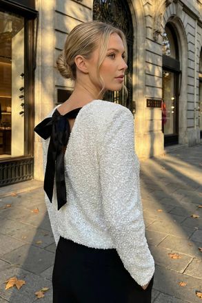 Roman Sequin Bow Back Snit Top