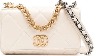 Chanel Portafoglio 19 con catena - Toni neutri