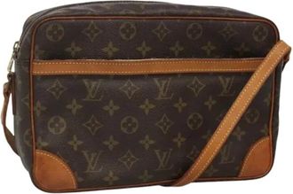 Louis Vuitton Pre-owned Cross Body Bags, female, Brown, Size: ONE SIZE Pre-owned Monogram Canvas Shoulder Bag