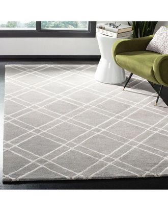 Safavieh Himalaya Brittney Hand Tufted Rug