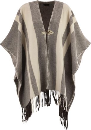 Fay Wollponcho mit Haken