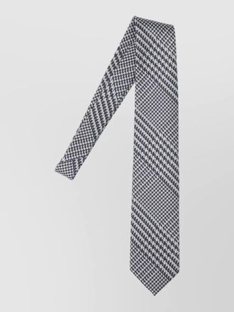 Tom Ford slim houndstooth tie narrow blade design