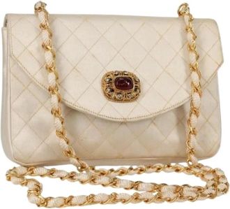Chanel Pre-owned Shoulder Bags, female, Beige, Size: ONE SIZE Pre-owned Satin Shoulder Bag