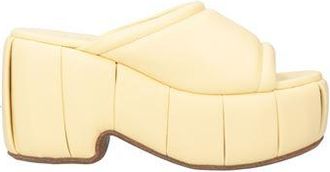 Themoirè FOOTWEAR - Sandals sur YOOX.COM