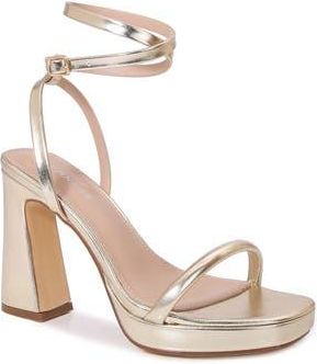 Berness Wraparound Ankle Strap Platform Sandal in Gold at Nordstrom Rack, Size 11