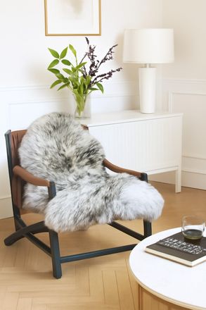 Infinity Leather Genuine Black Wolf Tip Sheepskin Silky Natural Soft Fluffy Real Wool Rug