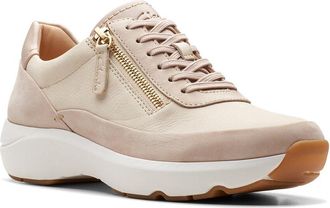 Clarks Tivoli Zip Leather Sneaker