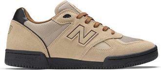 New Balance Unisex NB Numeric Tom Knox 600 en Beige/Negro, Gamuza/Malla, Talla 40.5