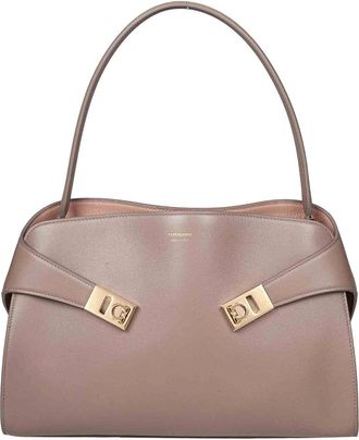 Ferragamo Hug Sh S Shoulder Bag in Taupe