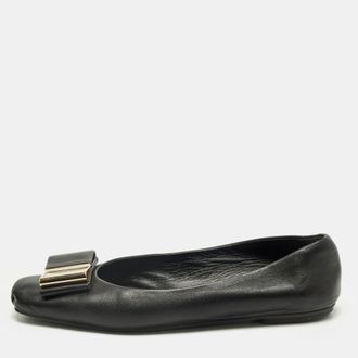 Ferragamo Viva Bow
