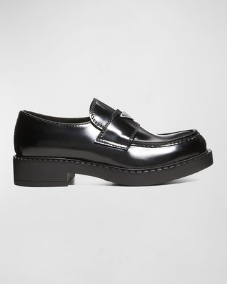 Prada: Black Slip-On Shoes now up to −42% | Stylight Prada: Black Slip-On Shoes now up to −42% | Stylight