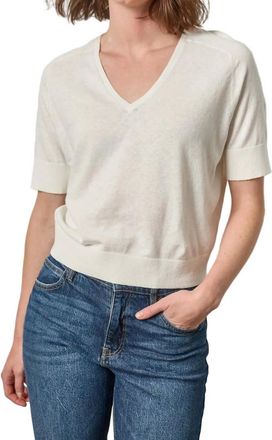 Lilla P V-Neck Saddle Sleeve Lightweight Sweater In White Linen