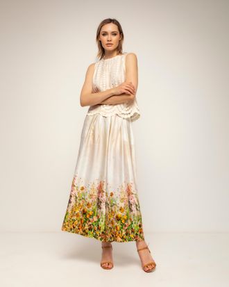 Tantra Bloemenprint pantalon met plooien, zakken, elastische taille aan de achterkant y een omslag