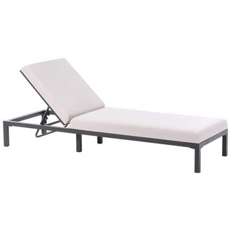 Beliani Tumbona De Jard&iacute;n Moderna Estructura De Aluminio Reclinable Y Acolchada Beige Claro Lariano
