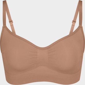SKIMS Seamless Sculpt Pullover Bra