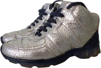 Chanel Metallic Crackled Silver Leather Sneakers Size 35.5