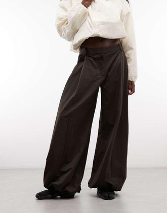 Monki pantaloni balloon intrecciati marrone scuro