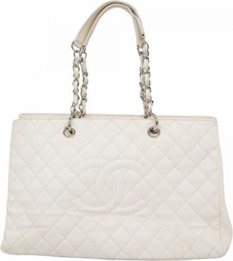Chanel White Grained Calfskin Tote Bag (Pre-Owned)