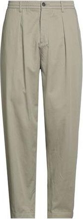 Universal Works BOTTOMWEAR - Pantaloni su YOOX.COM