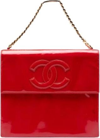 Chanel Pre-owned Clutches, female, Red, Size: ONE SIZE Pre-owned Patent Leather Chain Clutch