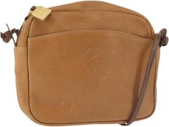 Loewe Pre-owned Cross Body Bags, female, Beige, Size: ONE SIZE Pre-owned Leather Shoulder Bag