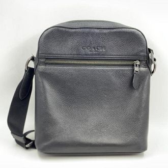 Coach Black Leather Shoulder Bag (Pre-Owned)