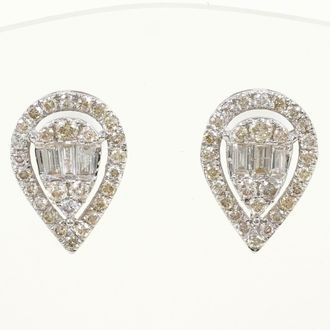 C&A Unbranded (18K) Stud Earrings (Pre-Owned)