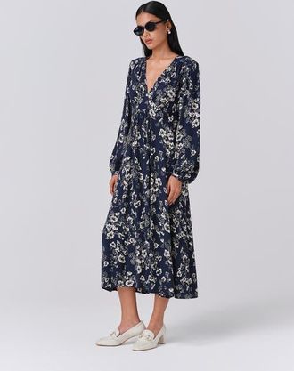 Ghost London Wren Floral V Neck Midi Dress in Navy Floral at Nordstrom, Size 14