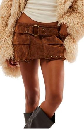 Free People Low Rise Faux Suede Micro Miniskort in Shaved Chocolate at Nordstrom Rack, Size 10