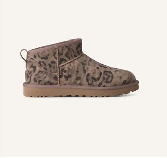 UGG Womens Classic Ultra Mini Spotted Boot In Chestnut