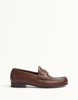 Valentino Garavani Vlogo Signature Buffalo Loafer Man BARK BROWN 40.5