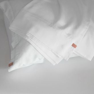 Lunya Washable Silk Flat Sheet in Tranquil White at Nordstrom, Size Queen
