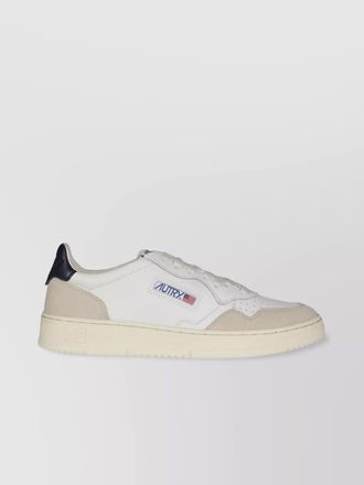 Autry low top medalist sneakers