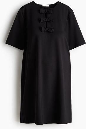 H&M MAMA Etuikleid mit Zierschleifen - Schwarz
