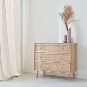 Sweeek C&oacute;moda escandinava efecto madera y ca&ntilde;a con 3 cajones, natural