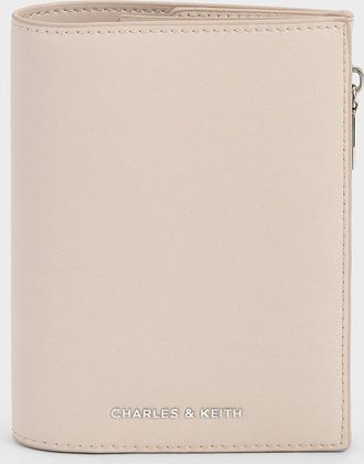 Charles & Keith Noelle Passport Holder