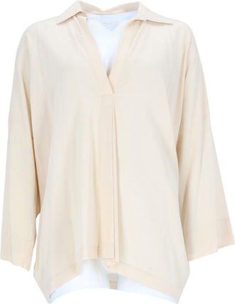 Vince Loose-Fitting Light Beige Silk Blouse With Asymmetrical Hem